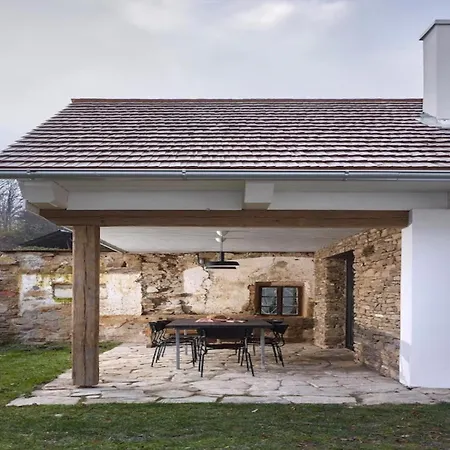 Villa In Near Zlamanec Park Javorek